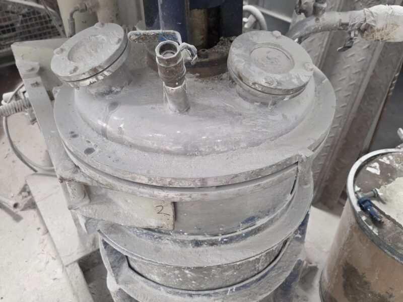 Planetary Vacuum Mixer available for sale